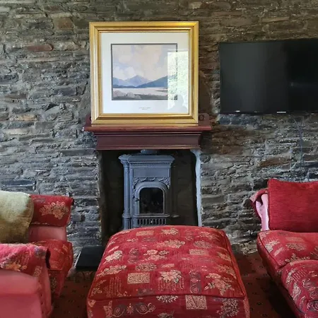 Secret Hideaway In Clare *