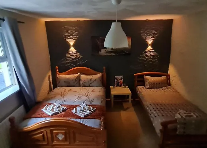 Holiday home Secret Hideaway In Clare The Hand