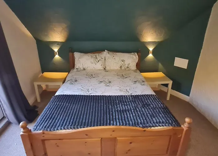 Дом отдыха Secret Hideaway In Clare *