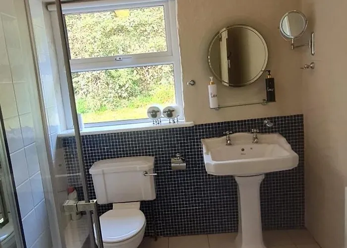 Secret Hideaway In Clare