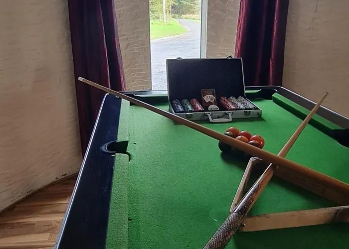 Holiday home Secret Hideaway In Clare The Hand