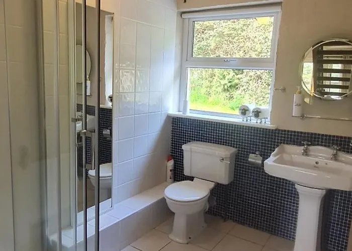 Secret Hideaway In Clare * The Hand